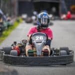 Piloto capixaba supera acidente e brilha no kart após recomeço