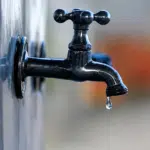 Falta de água pode atingir 140 bairros no sábado no ES