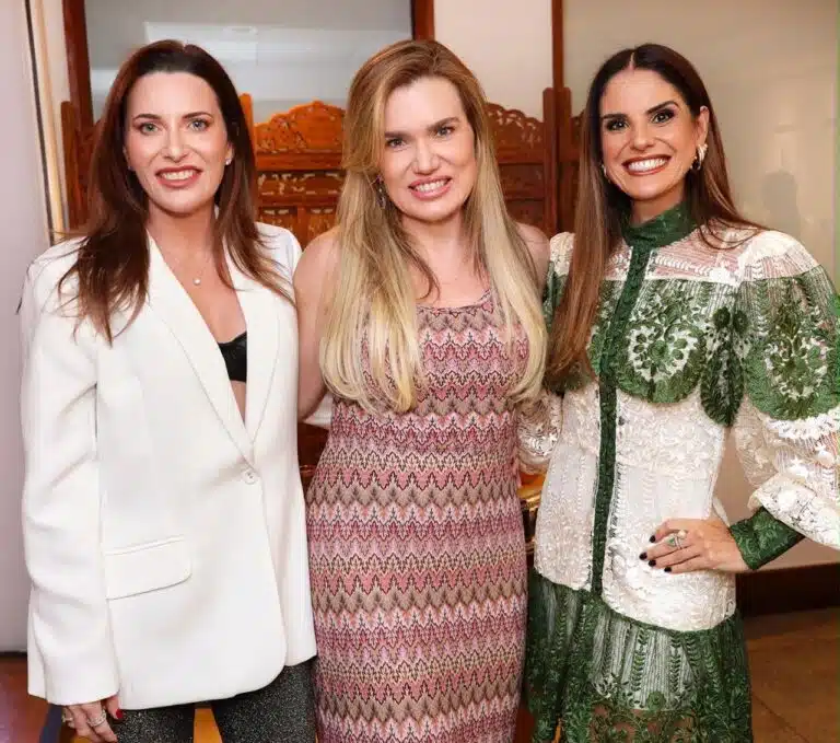 Kamilla Benjamim, Brisa Clem e Camila Resende