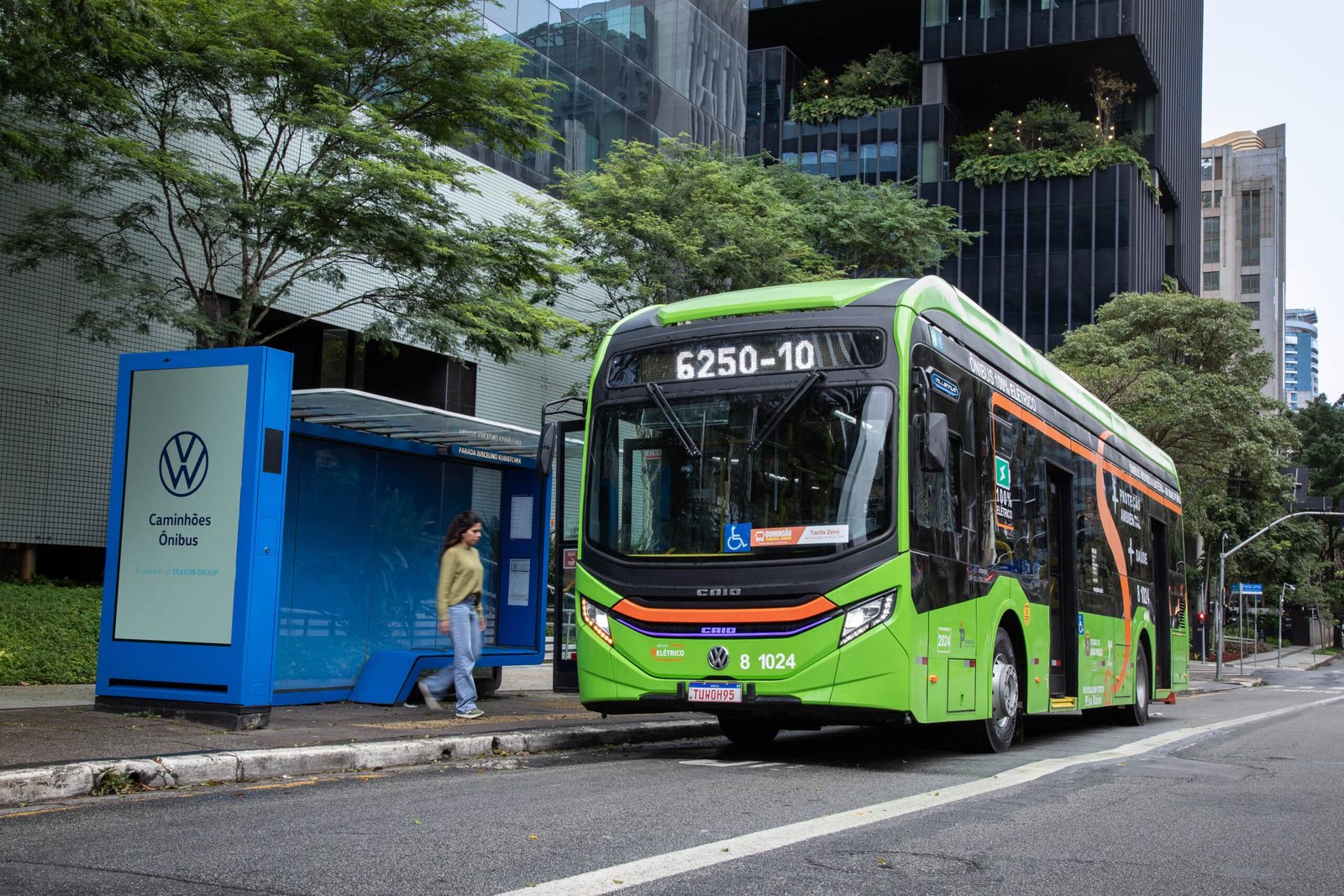 Como é o novo ônibus elétrico que será testado em Vitória