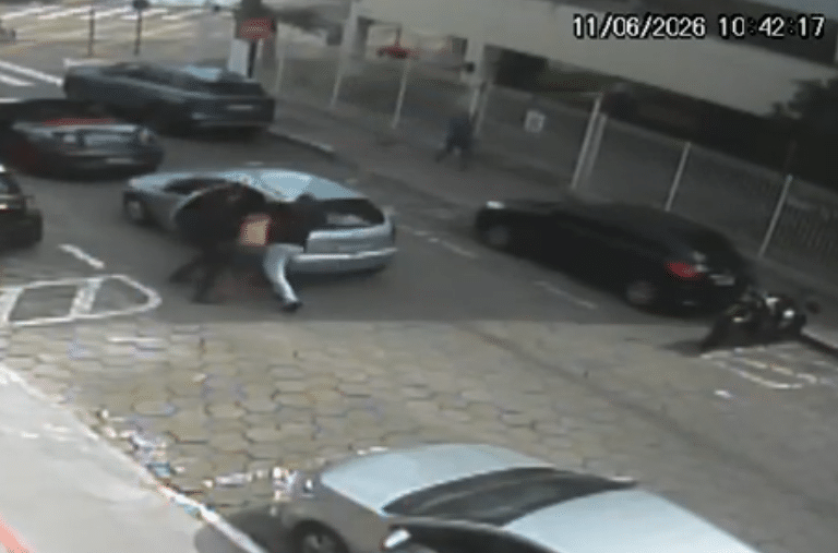 Motorista de Porsche é sequestrado durante assalto em Vitória