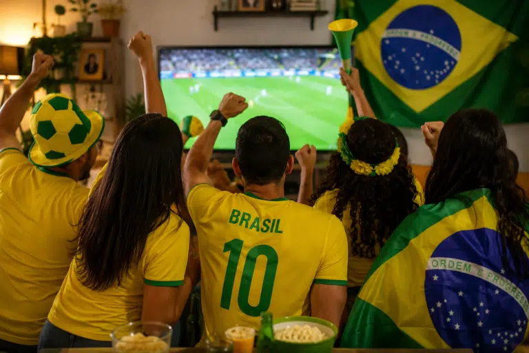 Dos nervosos aos supersticiosos: a torcida de cada signo na Copa