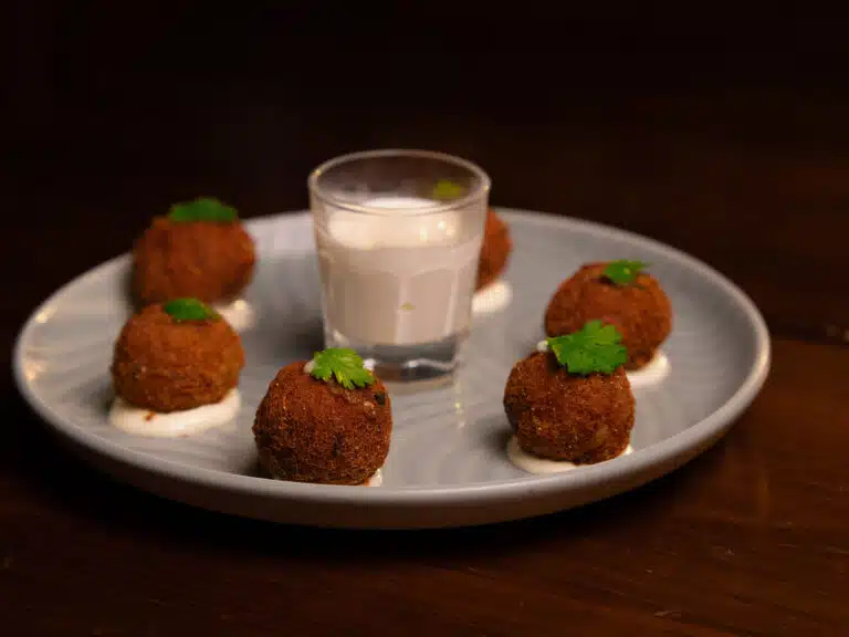 Casa de Bamba - Bolinho de Bacalhau R$46,00.jpg