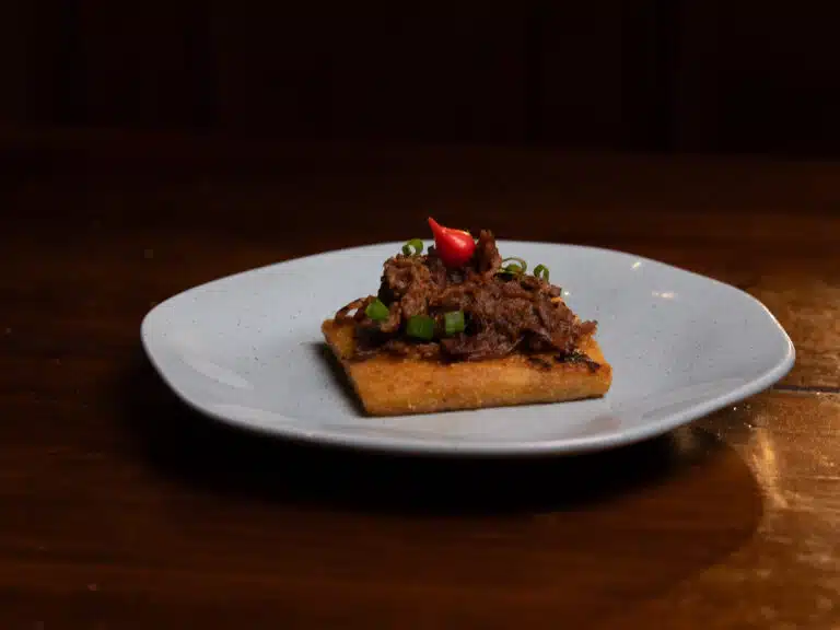 Casa de Bamba - Canapé de Polenta R$30,00.jpg