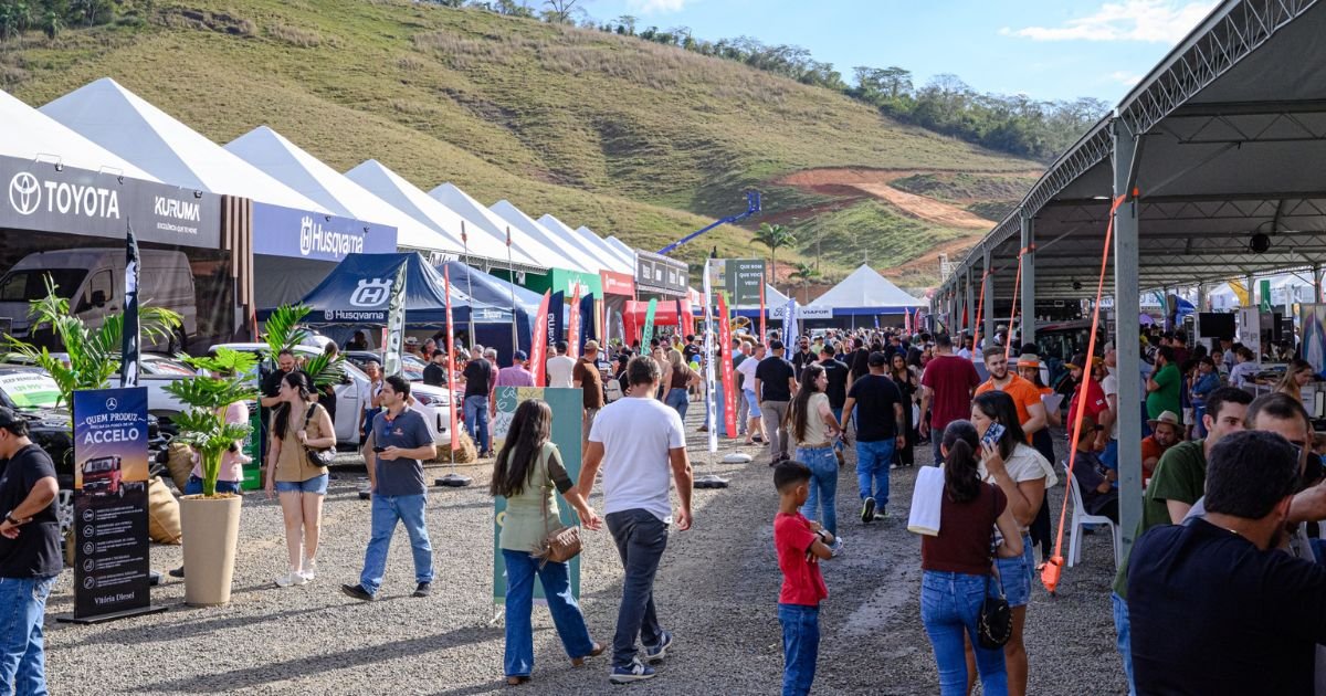 Feira de Agronegócios da Cooabriel