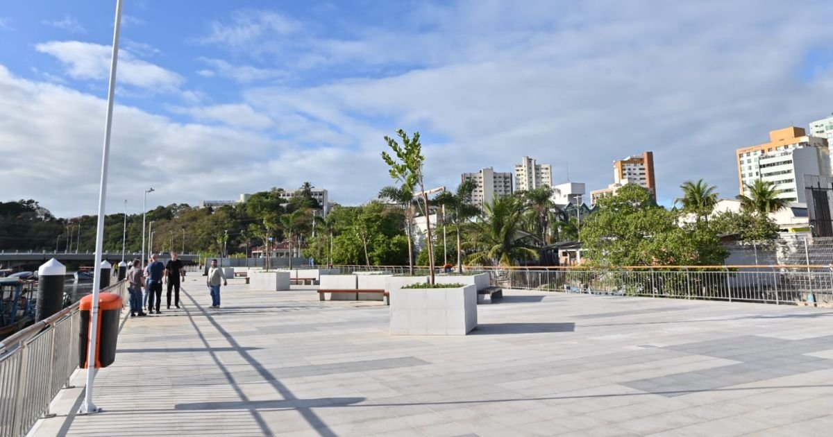Orla de Camburi, em Vitória