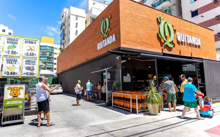 Por que lojas da rede Quitanda amanheceram fechadas no ES?