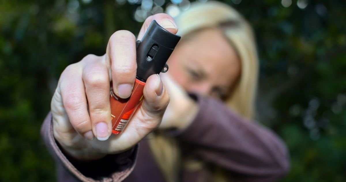 Spray de pimenta para defesa pessoal