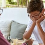 TDAH ou excesso de tela? Especialista explica como diferenciar