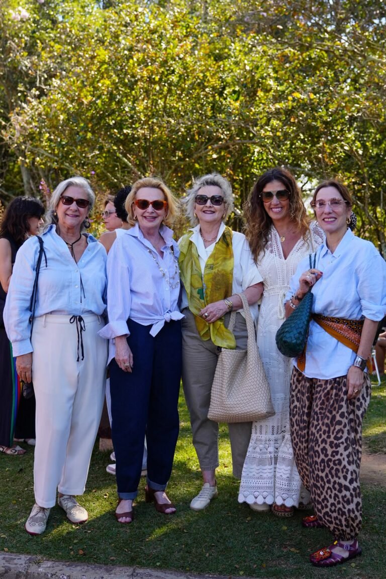 Thais Hilal ,Beth Dalcomo, Zanza Dalcomo, Lara Brotas e Isabela Capeto.