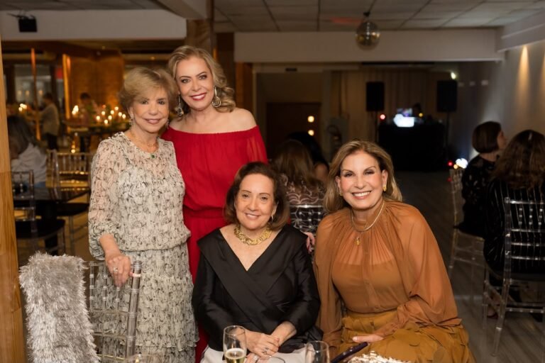 Walmir Sasso , Sônia Abelha, Ana Coelho e Beth Ribeiro