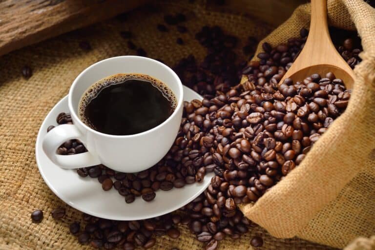 Por que o café escapou do novo tarifaço do Trump?