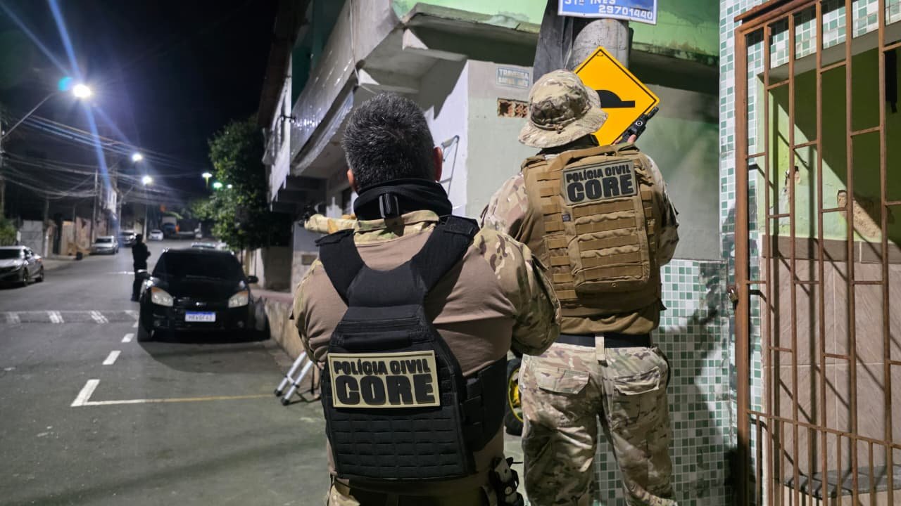 Operação mira integrantes da facção "Tropa do Urso" em 5 cidades do ES