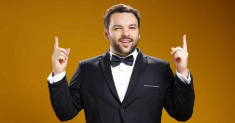 Raphael Ghanem abre sessão extra de espetáculo no ES