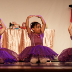 Ballet infantil reúne 35 crianças em apresentação gratuita no ES
