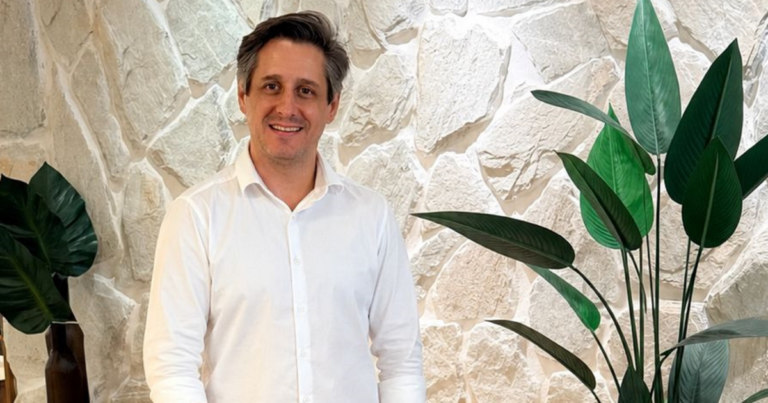 1ª Mostra de Móveis em Vitória faz design nacional de vitrine