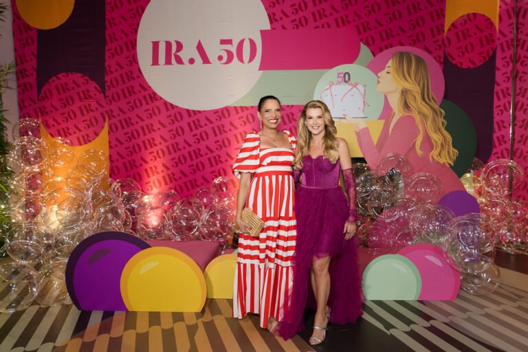 Ira com Bruna Medeiros