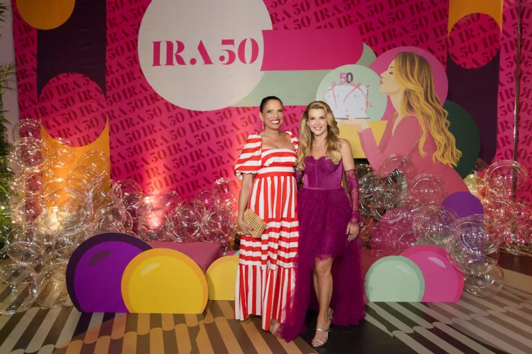 Ira com Bruna Medeiros