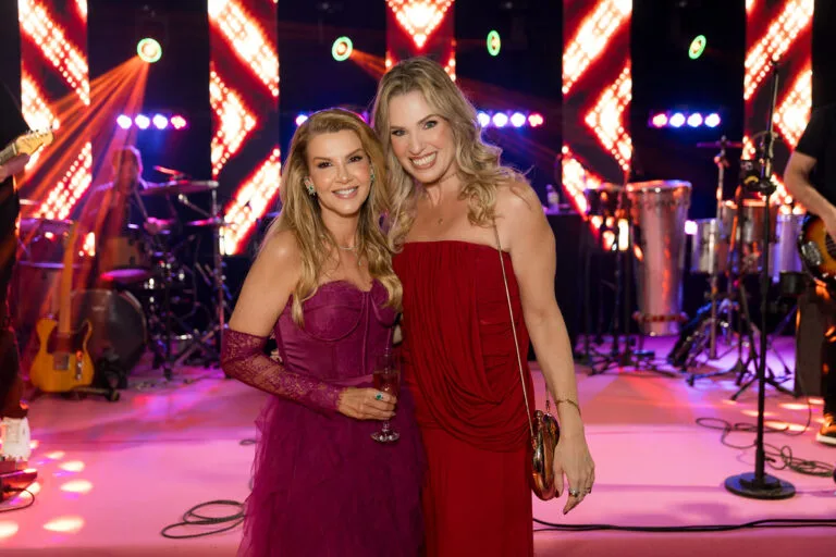 Iracema Neves e Sammya Couri